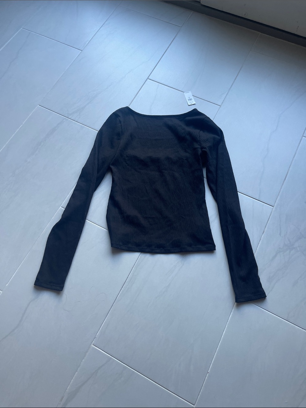 Black Long-Sleeve Ribbed Women's Top